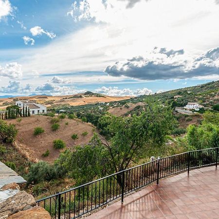 Awesome Home In Antequera With Wifi מראה חיצוני תמונה