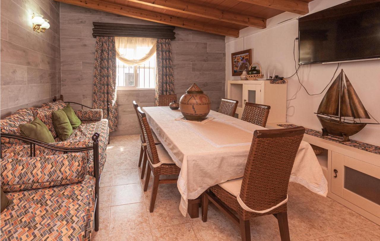 Awesome Home In Antequera With Wifi מראה חיצוני תמונה