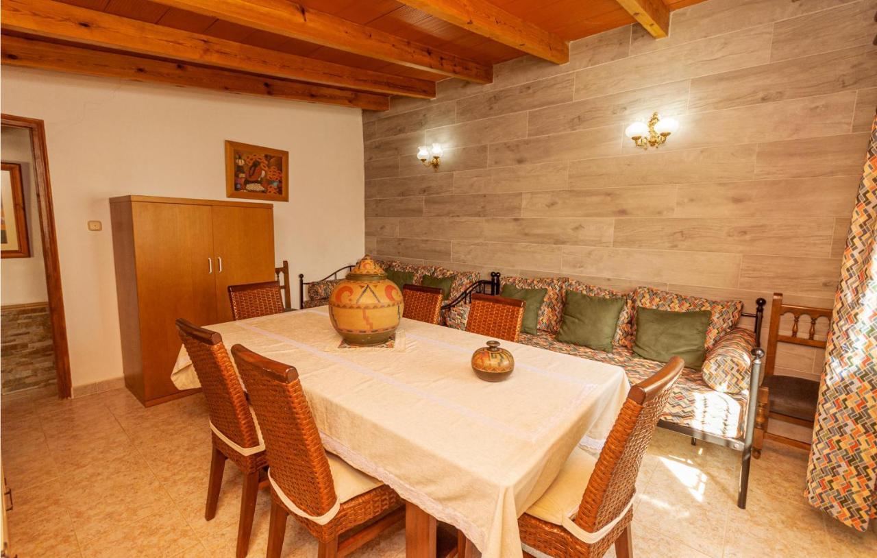 Awesome Home In Antequera With Wifi מראה חיצוני תמונה